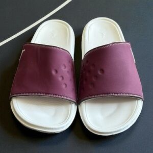 NIKE Jordan Slide Sandals Cherrywood Red-Sail-Black Size 12 Men